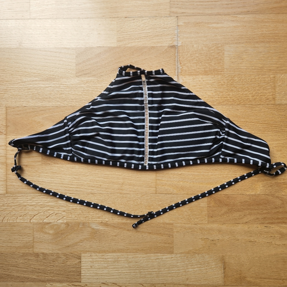 Xhiliration High-Neck Bikini Top